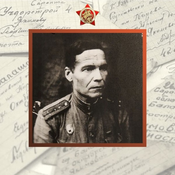 Пухарев Лазарь